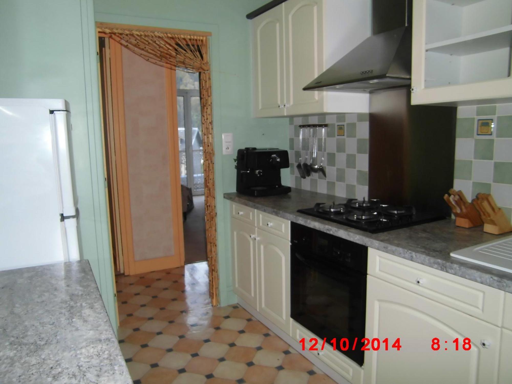 Des Bruyeres, Dore Appartement